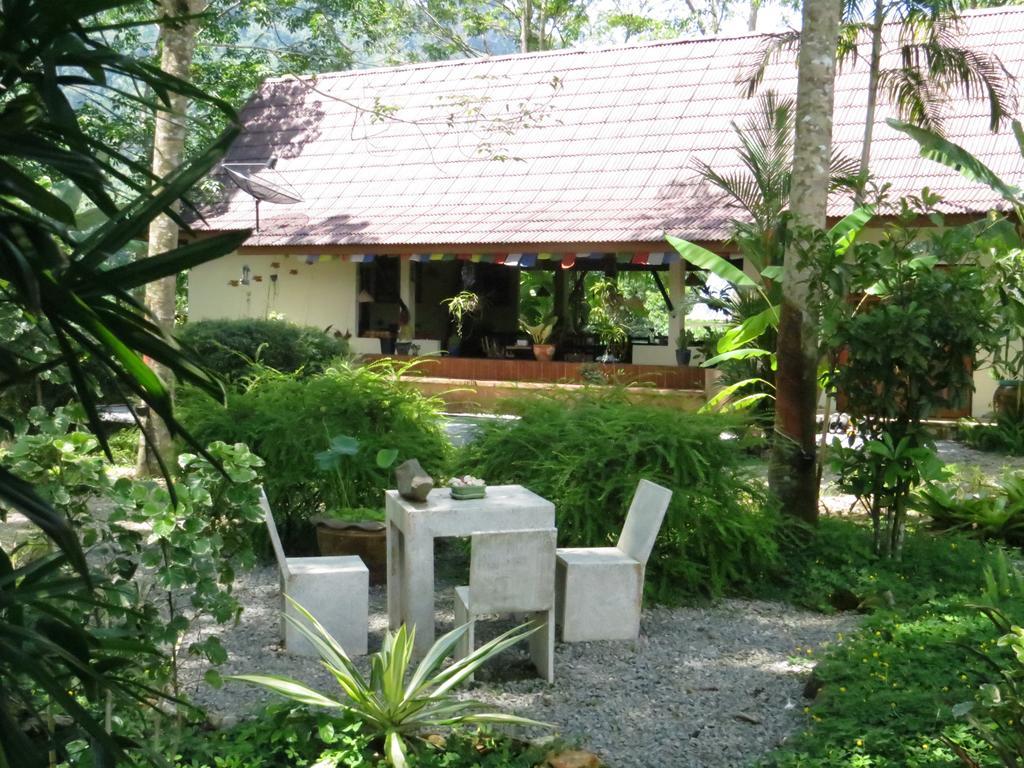 Manora Garden Hotel Панг Нга Екстериор снимка
