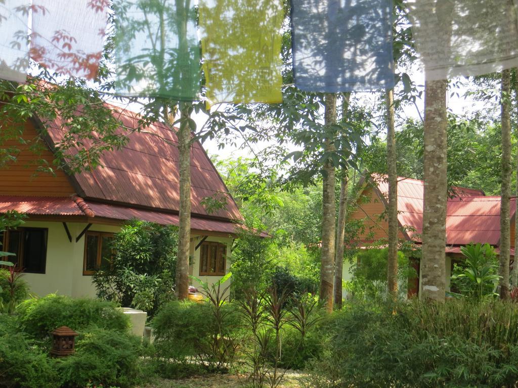 Manora Garden Hotel Панг Нга Екстериор снимка